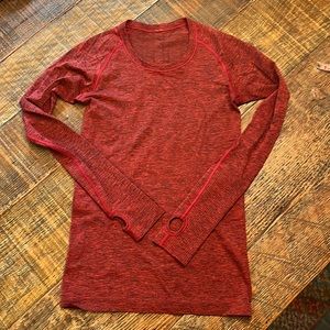 Lululemon Longsleeve Swiftly